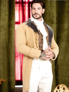 Blonde Shemale Porn Pics 23