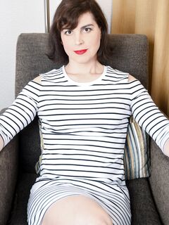 Femout Introducing Lexi Rose